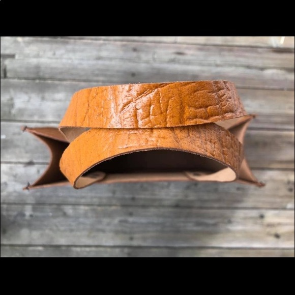 New leather tote bag - Picture 2 of 3